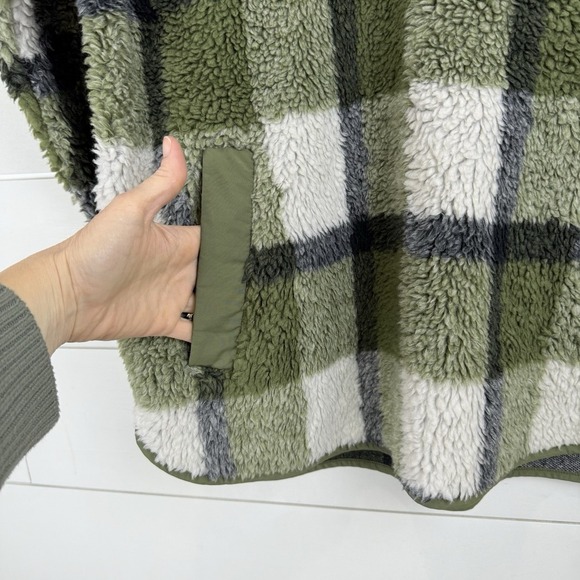 Madewell (Re)sourced Sherpa Popover Tunic Jacket Plaid Green Women Small NB532‎ - Picture 4 of 15
